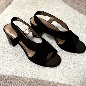 Joan & David Black Sandals